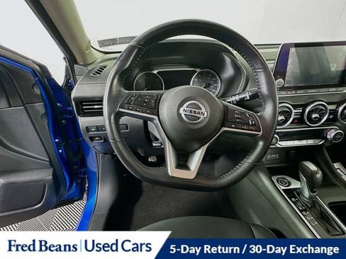 Used 2020 Nissan Sentra SV image 13