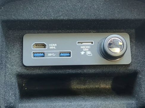 Used 2018 Land Rover Range Rover Sport HSE Dynamic AWD/4WD image 27