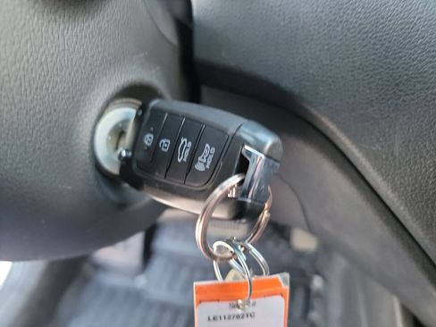 Certified 2020 Hyundai Accent SE image 23