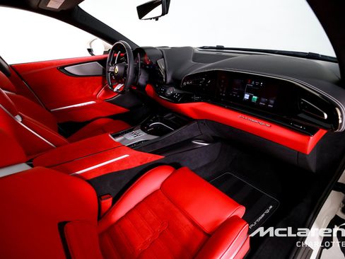 Used 2026 Ferrari Purosangue AWD/4WD image 29