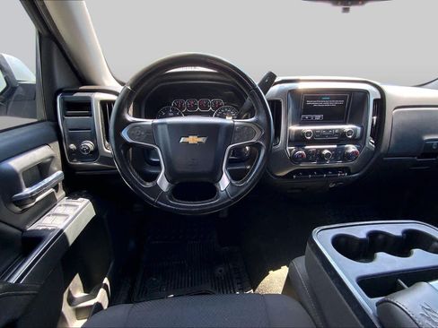 Used 2018 Chevrolet Silverado 1500 LT w/ Texas Edition RWD image 5