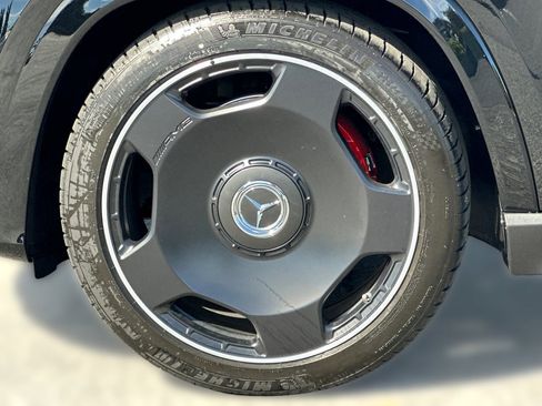 New 2026 Mercedes-Benz GLS 63 AMG 4MATIC image 12