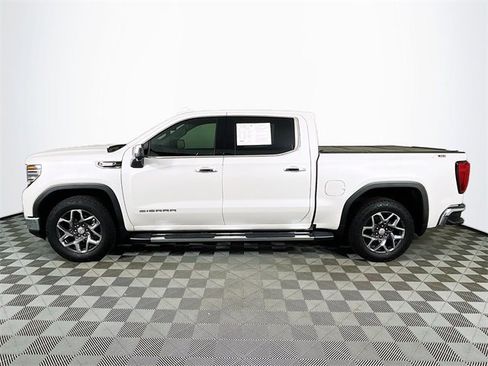 Used 2024 GMC Sierra 1500 SLT w/ SLT Premium Plus Package image 5