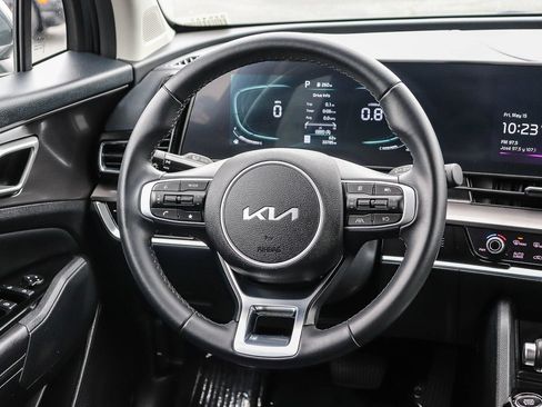 Used 2024 Kia Sportage EX FWD image 15