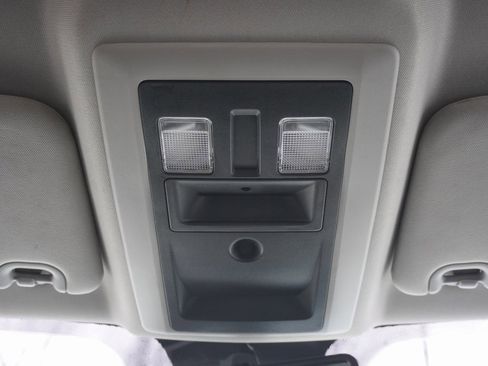 Used 2017 RAM 1500 Express image 26