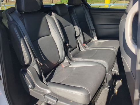 Certified 2024 Honda Odyssey EX-L image 30