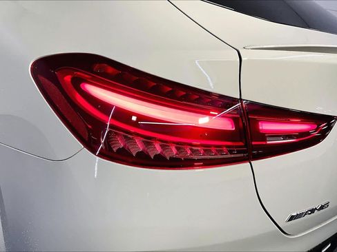 New 2026 Mercedes-Benz GLE 53 AMG 4MATIC Coupe image 5