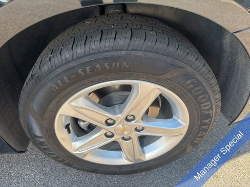 Used 2024 Chevrolet Malibu LT image 10