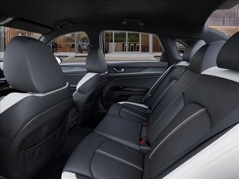 Used 2025 Kia K5 GT-Line image 20