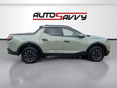Used 2024 Hyundai Santa Cruz SEL w/ Activity Package image 8