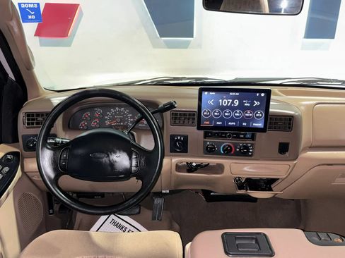Used 1999 Ford F350 4x4 Crew Cab DRW Super Duty image 10