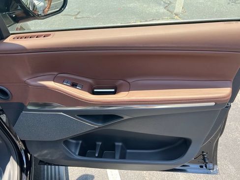 New 2026 Lincoln Navigator Reserve AWD/4WD image 15