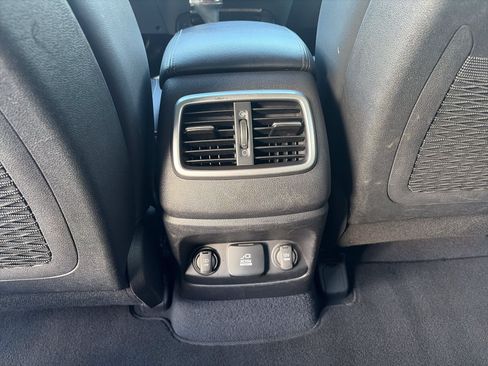 Used 2017 Kia Sorento EX w/ EX Premium Package FWD image 26