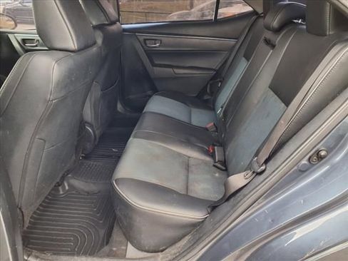 Used 2015 Toyota Corolla S image 11