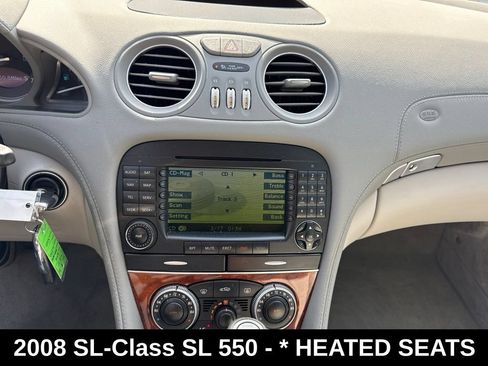 Used 2008 Mercedes-Benz SL 550 image 8