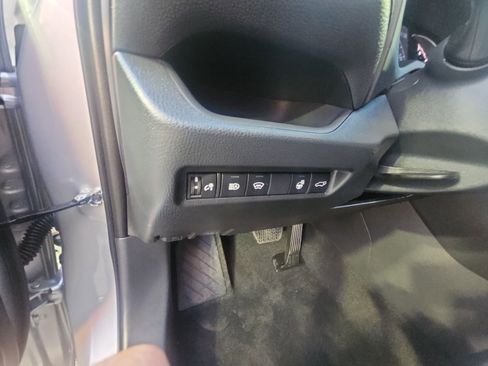 Certified 2025 Toyota RAV4 XLE w/ Convenience Package AWD/4WD image 18
