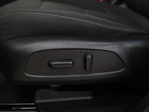 Used 2018 GMC Acadia SLE AWD/4WD image 27