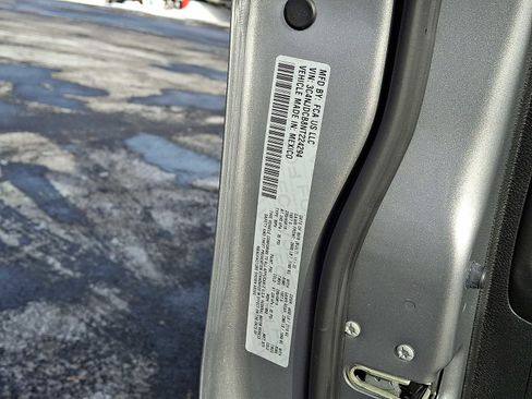 Used 2022 Jeep Compass High Altitude image 28