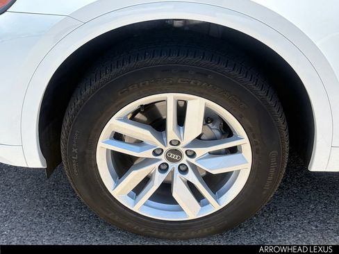Used 2023 Audi Q5 2.0T Premium w/ Convenience Package AWD/4WD image 10