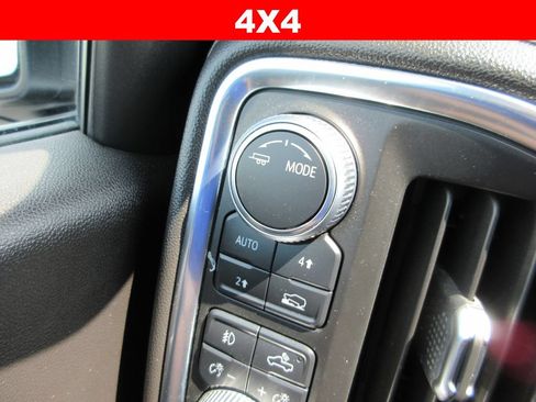 Used 2020 GMC Sierra 1500 SLT w/ SLT Premium Plus Package AWD/4WD image 34