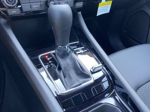 New 2026 Jeep Compass Latitude AWD/4WD image 28
