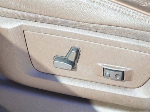 New 2025 RAM 2500 Limited image 20