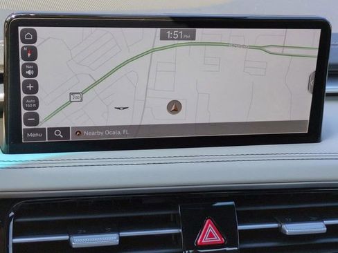 Certified 2025 Genesis G70 2.5T image 20