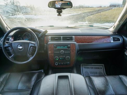 Used 2007 Chevrolet Avalanche LT w/ LT Preferred Equipment Group image 10