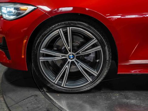 Used 2021 BMW 330i Sedan w/ Convenience Package RWD image 9