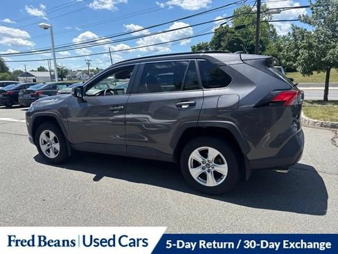 Used 2020 Toyota RAV4 XLE w/ All Weather Liner Package AWD/4WD image 20