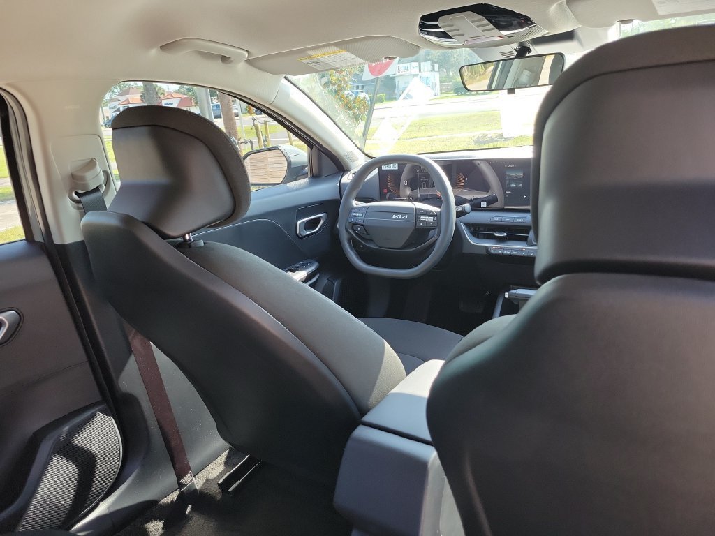 New 2026 Kia K4 FWD image 13