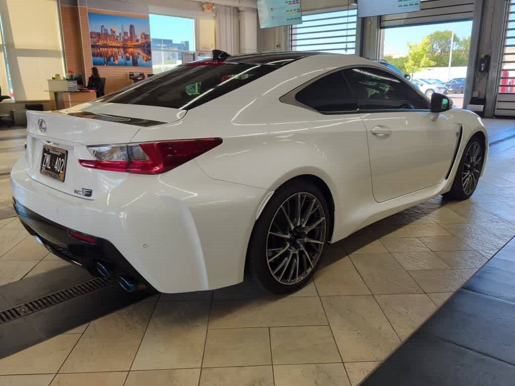 Used 2015 Lexus RC F w/ Performance Package RWD image 7