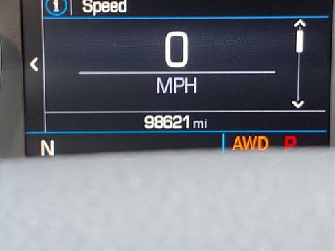 Used 2021 GMC Acadia SLE w/ Driver Convenience Package image 18