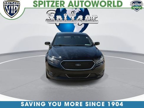 Used 2018 Ford Taurus SHO AWD/4WD image 4