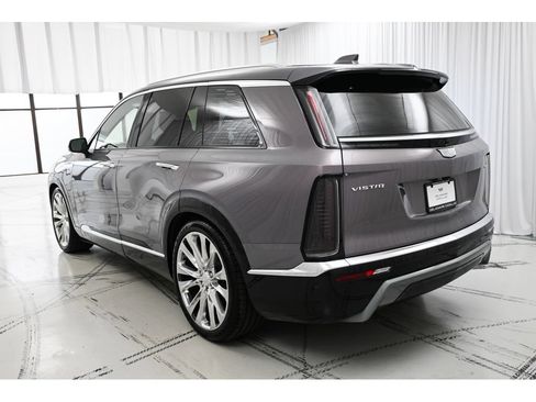 New 2026 Cadillac Vistiq Premium Luxury AWD/4WD image 5