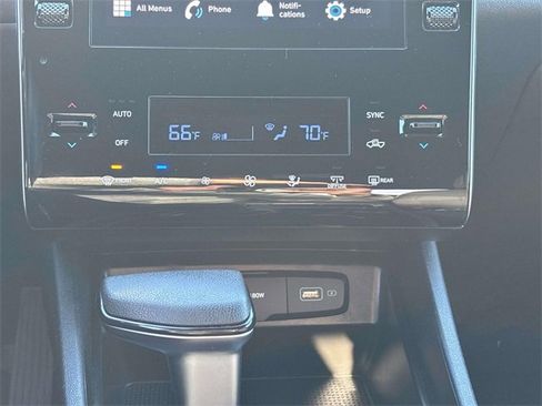 Certified 2024 Hyundai Santa Cruz SEL image 23