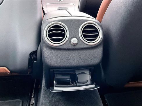 Used 2020 Mercedes-Benz C 300 Coupe image 33