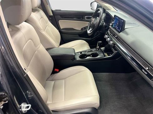 Used 2024 Honda Civic Touring image 29