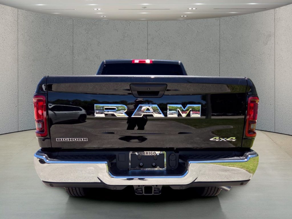 New 2026 RAM 2500 Big Horn AWD/4WD image 6