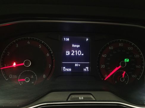 Used 2021 Volkswagen Jetta S w/ Driver Assistance Package FWD image 23
