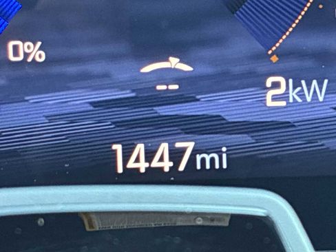 Certified 2024 Chevrolet Equinox EV RS image 12