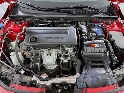 Used 2025 Honda Civic Sport image 29