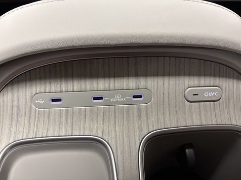 Certified 2026 Hyundai Palisade Calligraphy AWD/4WD image 19