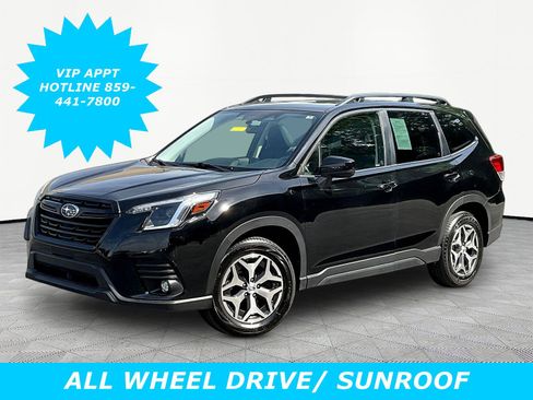 Used 2024 Subaru Forester Premium AWD/4WD image 1