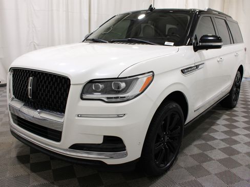 Used 2023 Lincoln Navigator Black Label AWD/4WD image 31