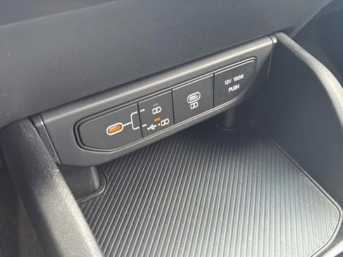 Used 2025 Kia K4 FWD image 37
