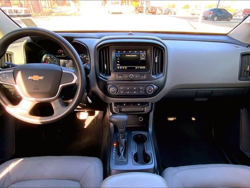 Used 2019 Chevrolet Colorado W/T w/ WT Convenience Package image 13
