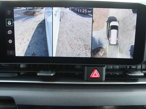New 2027 Kia Carnival SX w/ Dark Edition Package FWD image 62