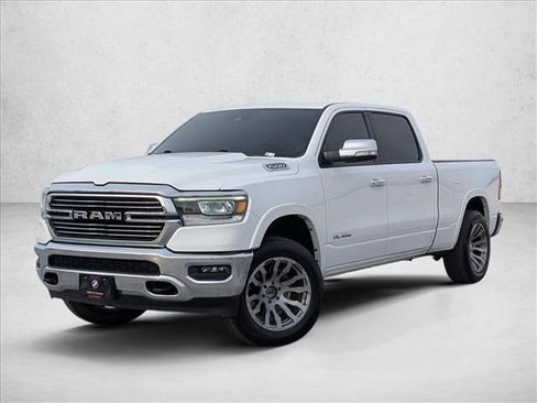 Used 2022 RAM 1500 Laramie AWD/4WD image 1