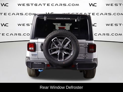 Used 2024 Jeep Wrangler Unlimited AWD/4WD image 4